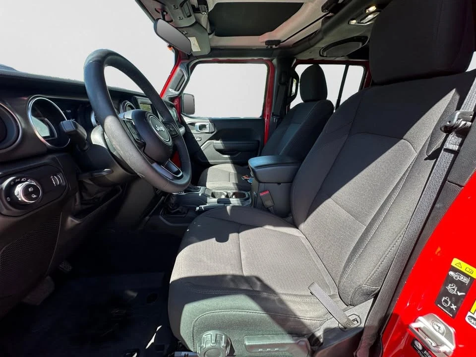 2023 Jeep JT Gladiator - Image 2 of 20