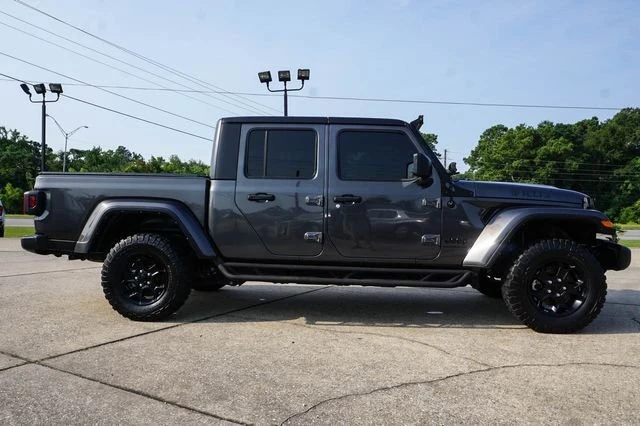 2023 Jeep JT Gladiator - Image 2 of 18