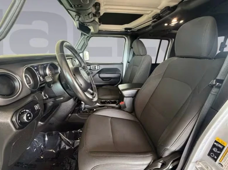 2023 Jeep JT Gladiator - Image 5 of 10