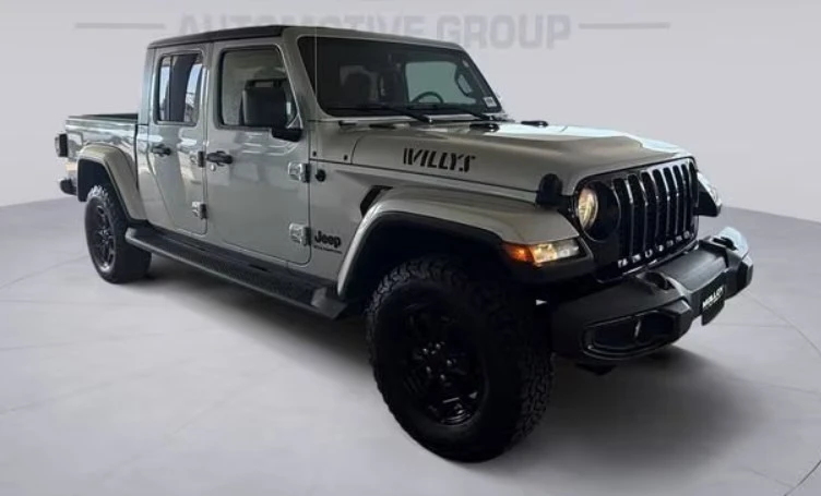 2023 Jeep JT Gladiator - Image 4 of 10