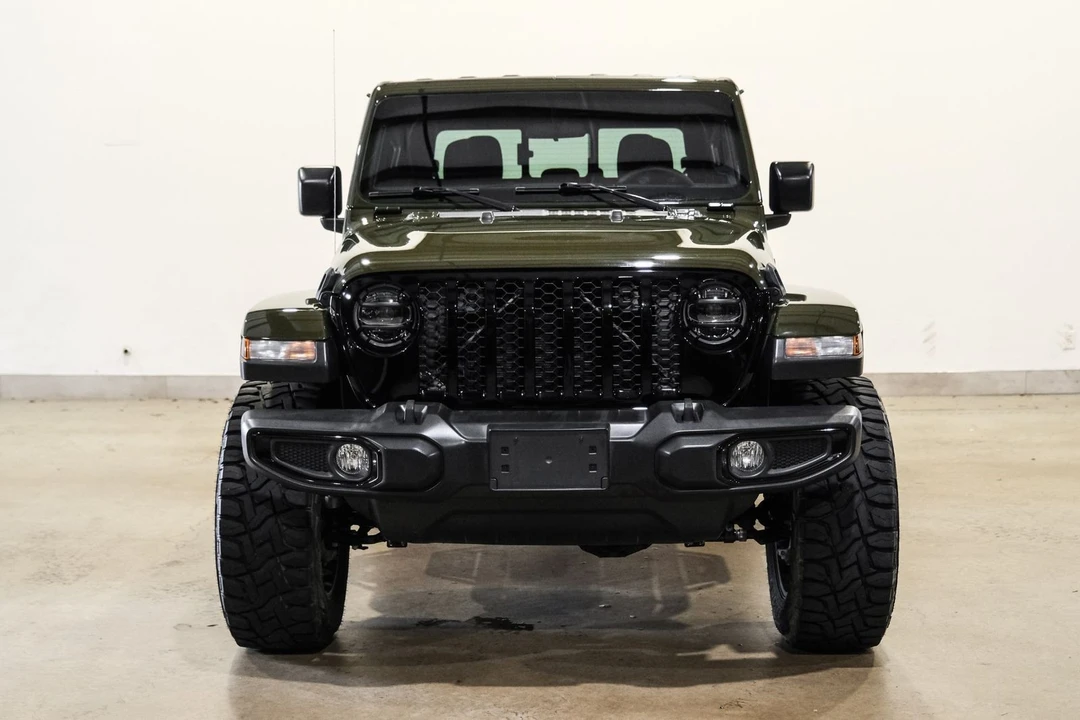 2023 Jeep JT Gladiator - Image 2 of 12
