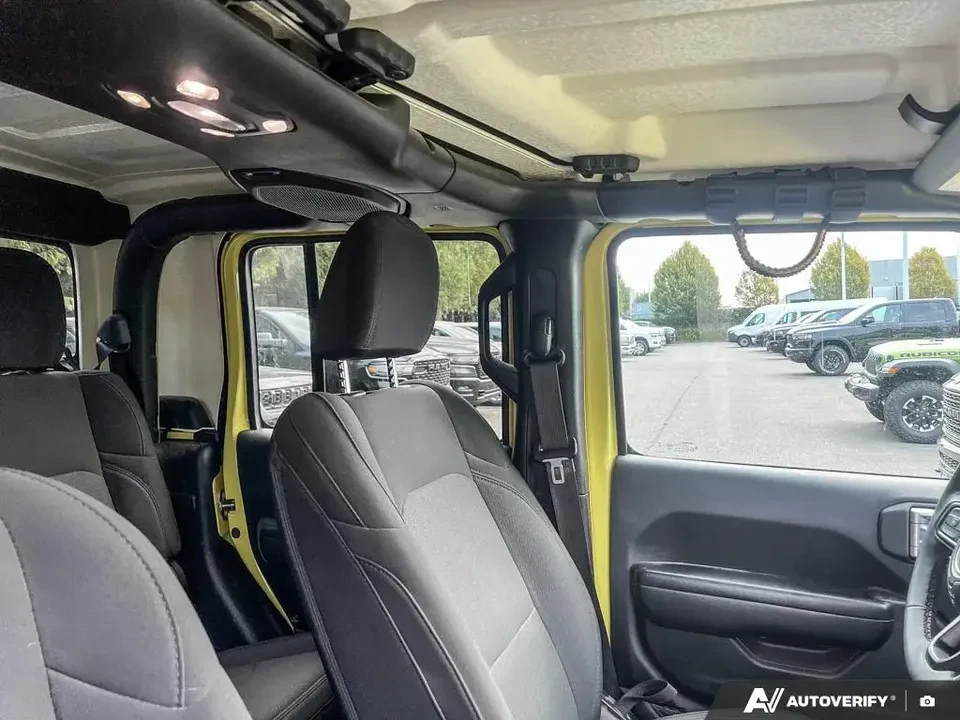 2023 Jeep JT Gladiator - Image 14 of 16