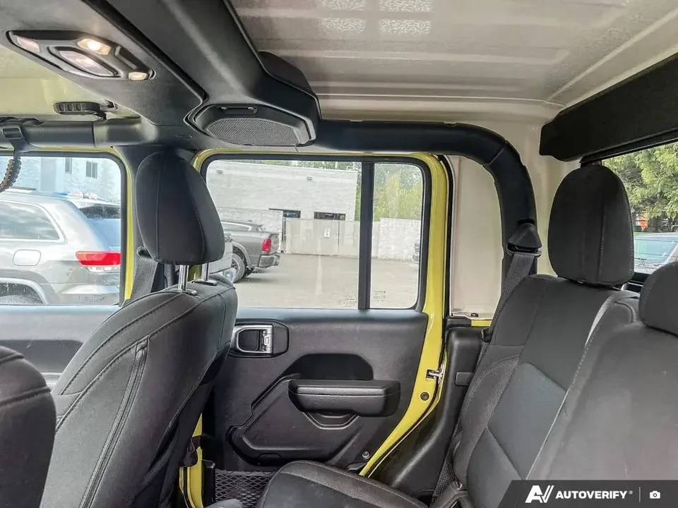 2023 Jeep JT Gladiator - Image 15 of 16