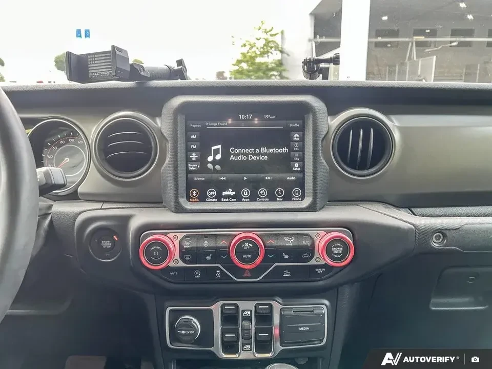 2023 Jeep JT Gladiator - Image 12 of 16