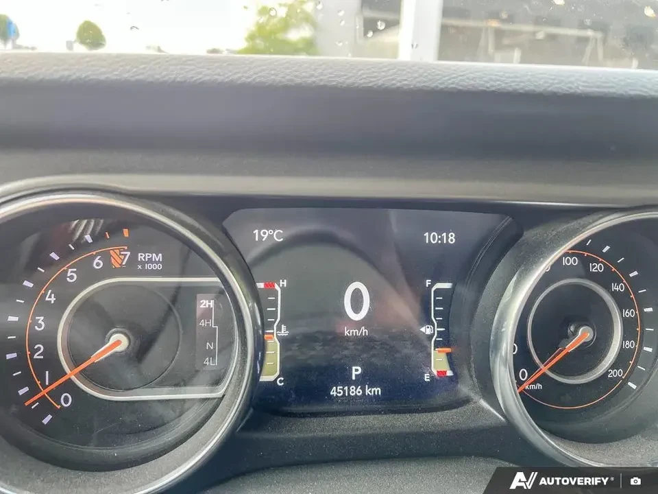 2023 Jeep JT Gladiator - Image 11 of 16
