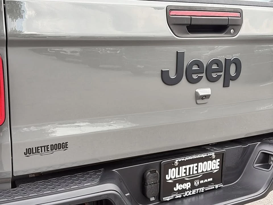 2023 Jeep JT Gladiator - Image 12 of 20
