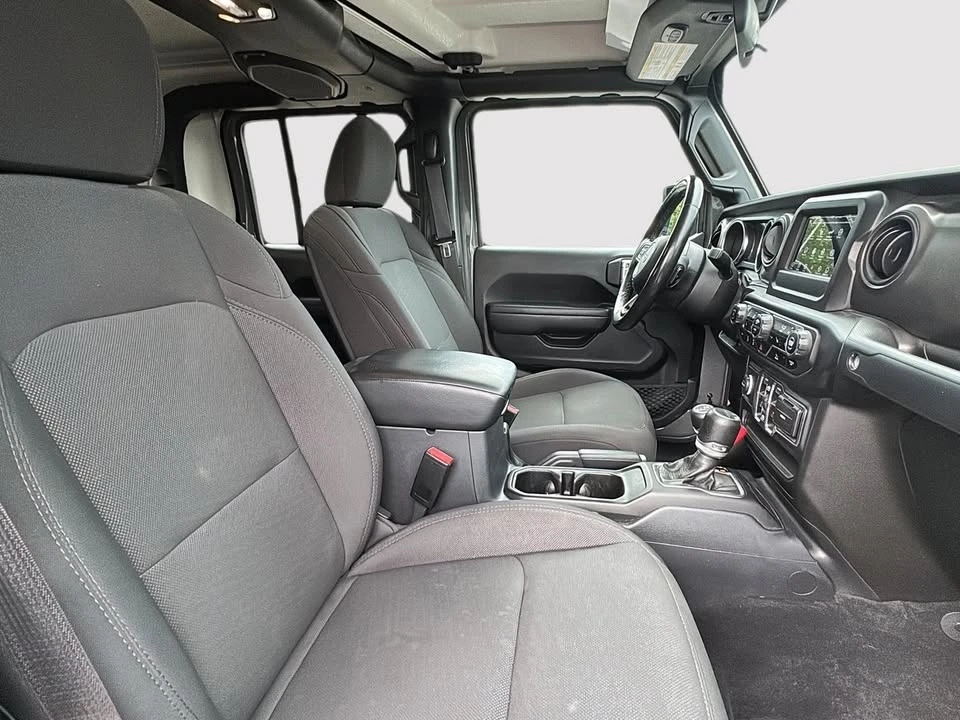 2023 Jeep JT Gladiator - Image 15 of 20
