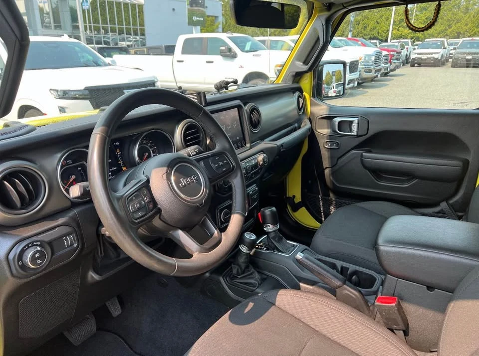 2023 Jeep JT Gladiator - Image 11 of 15