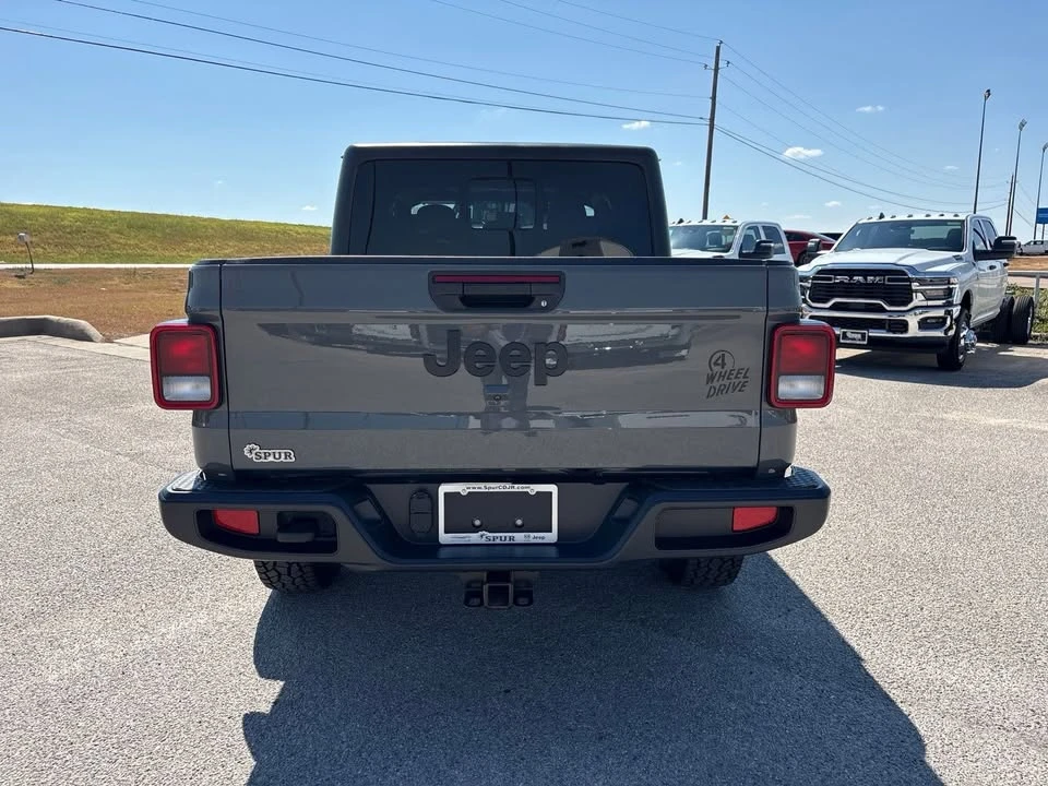 2023 Jeep JT Gladiator - Image 4 of 13