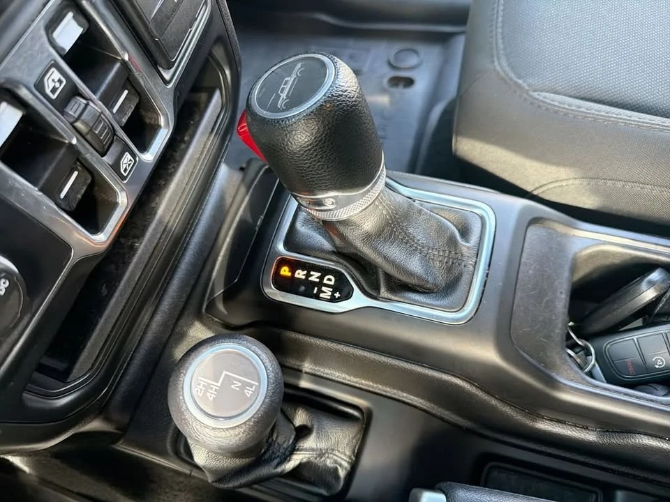 2023 Jeep JT Gladiator - Image 13 of 17