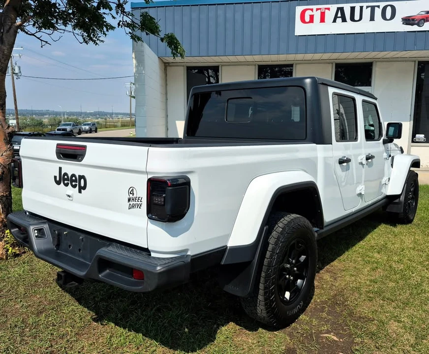 2023 Jeep JT Gladiator - Image 6 of 14
