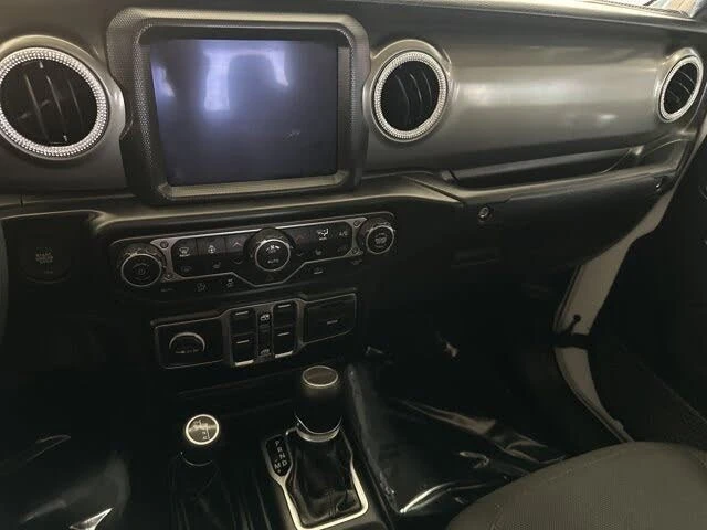 2023 Jeep JT Gladiator - Image 12 of 18