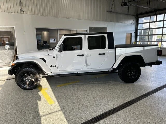 2023 Jeep JT Gladiator - Image 7 of 18