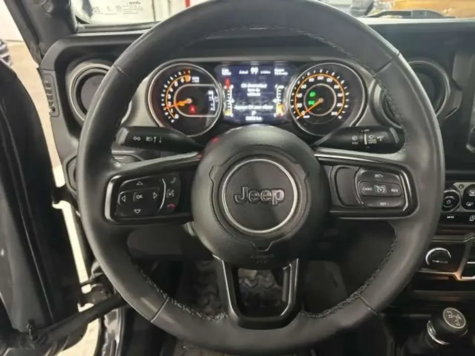 2023 Jeep JT Gladiator - Image 15 of 20