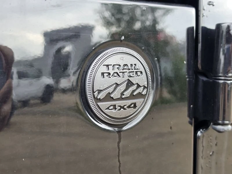 2023 Jeep JT Gladiator - Image 16 of 20