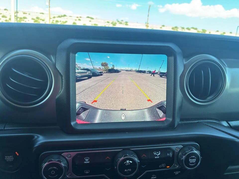 2023 Jeep JT Gladiator - Image 8 of 11