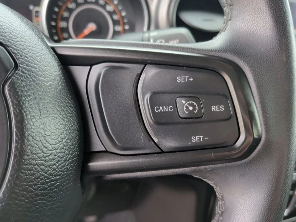 2023 Jeep JT Gladiator - Image 18 of 20