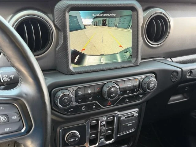2023 Jeep JT Gladiator - Image 18 of 20