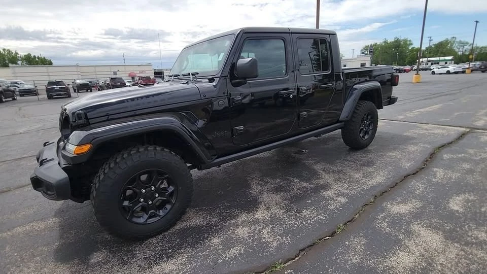 2023 Jeep JT Gladiator - Image 3 of 20