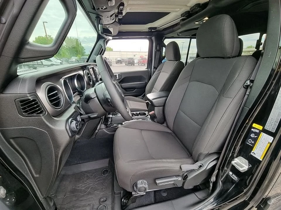 2023 Jeep JT Gladiator - Image 10 of 20
