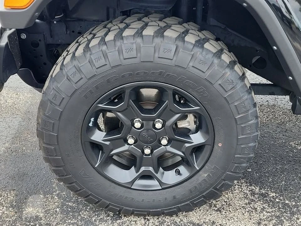 2023 Jeep JT Gladiator - Image 9 of 20