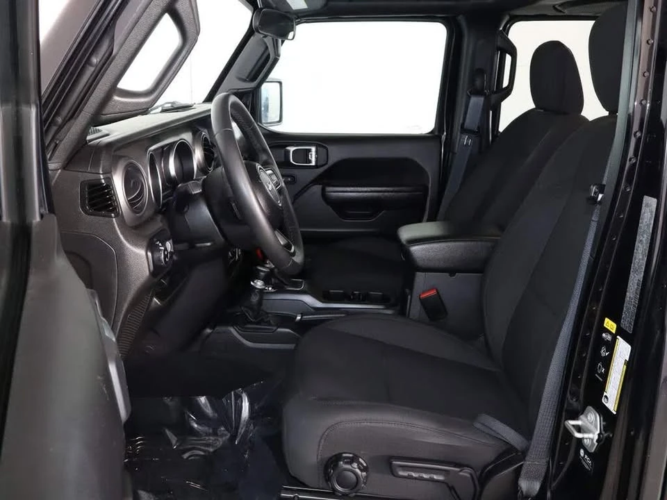 2023 Jeep JT Gladiator - Image 14 of 18
