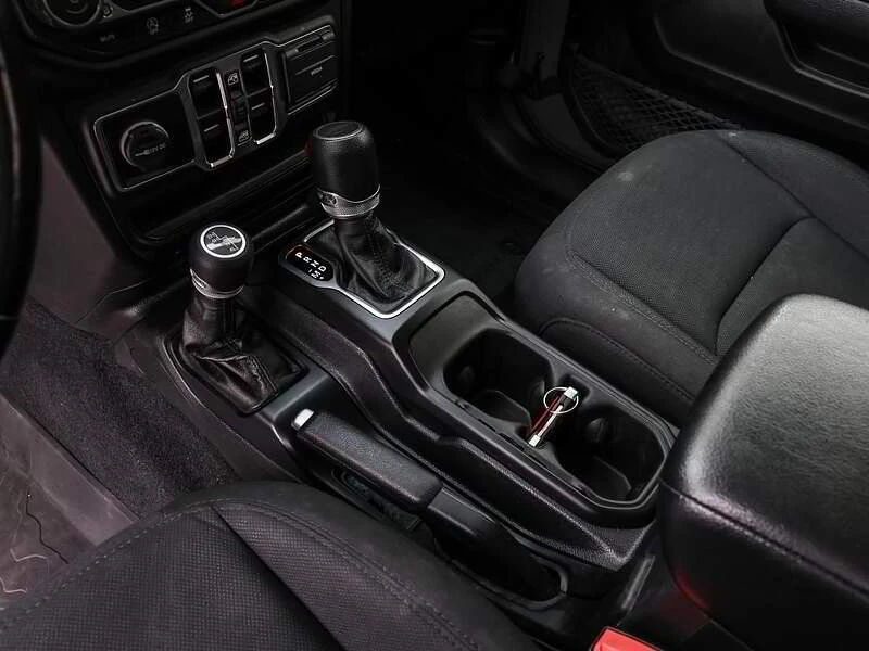 2023 Jeep JT Gladiator - Image 18 of 19