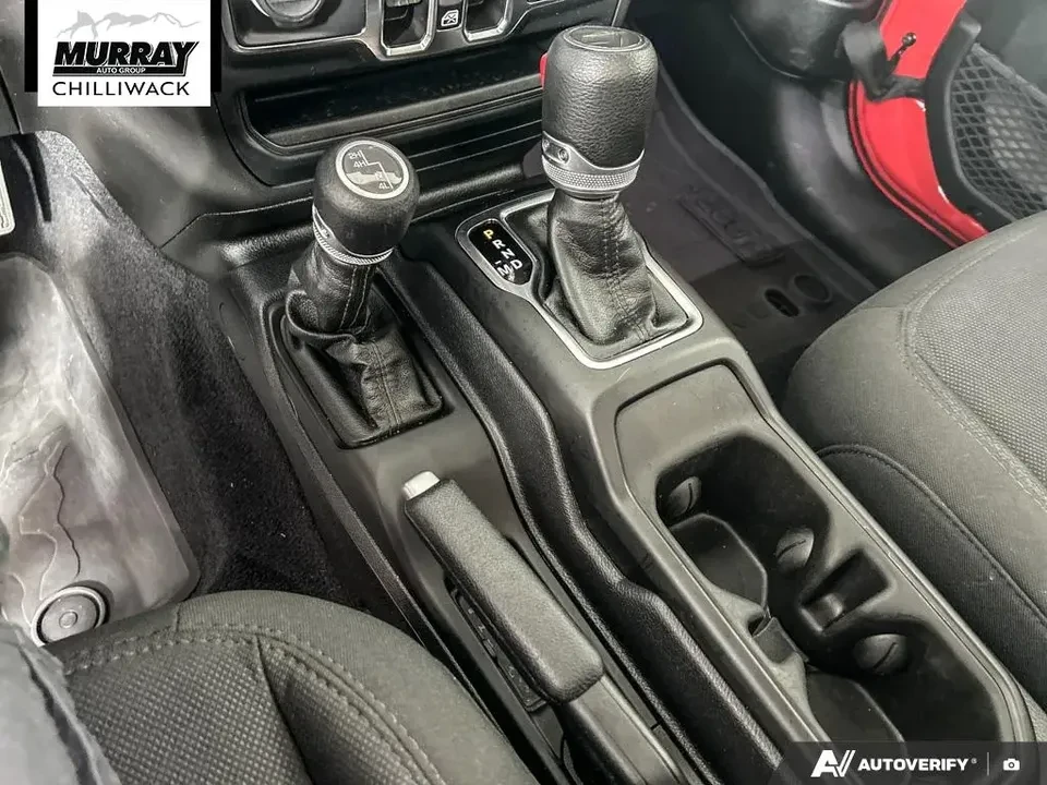 2023 Jeep JT Gladiator - Image 14 of 20