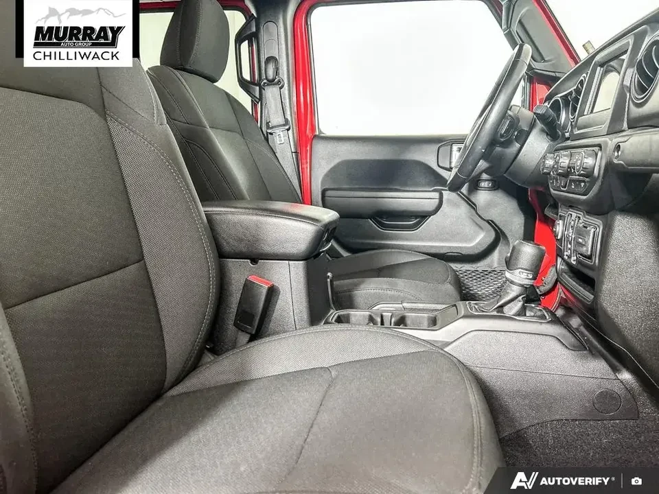 2023 Jeep JT Gladiator - Image 18 of 20