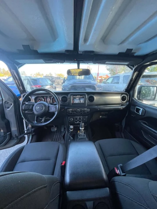 2023 Jeep JT Gladiator - Image 8 of 12