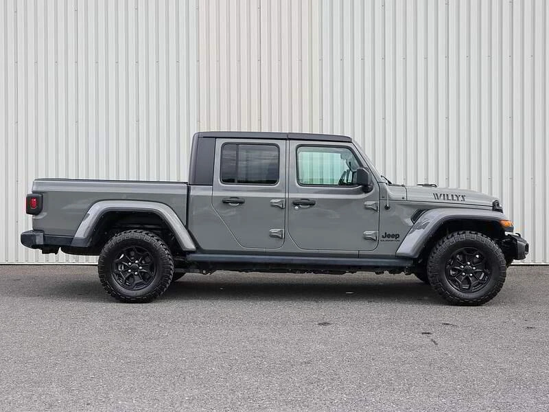 2023 Jeep JT Gladiator - Image 2 of 19