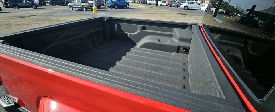 2023 Jeep JT Gladiator - Image 8 of 9
