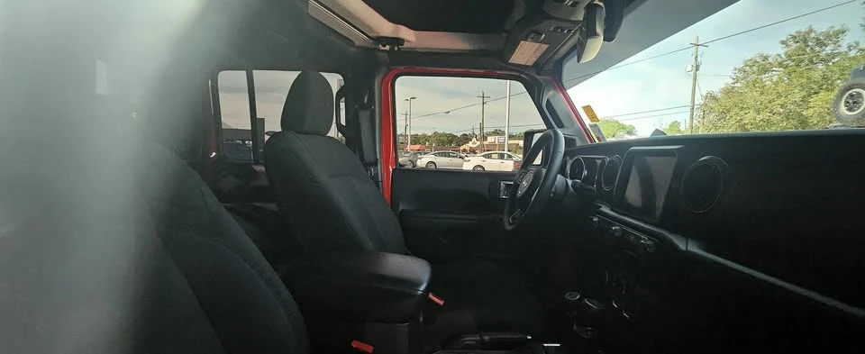 2023 Jeep JT Gladiator - Image 9 of 9
