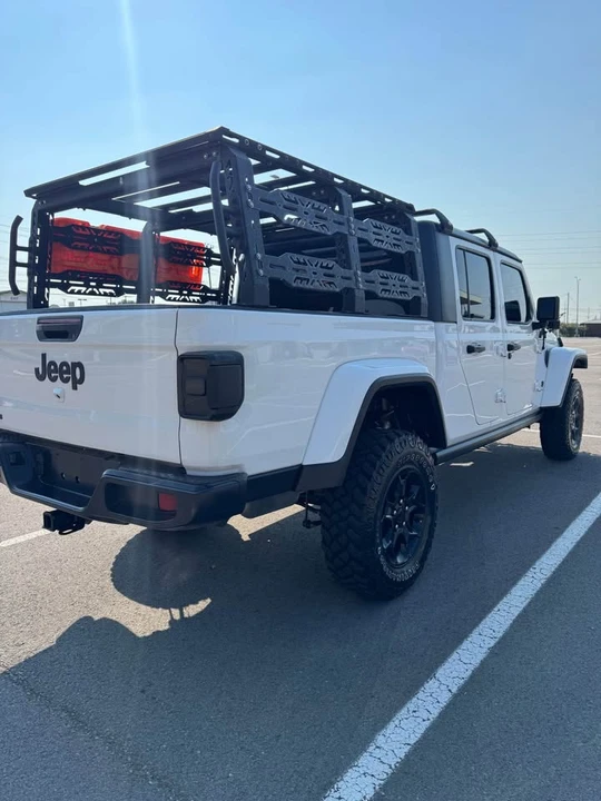 2023 Jeep JT Gladiator - Image 5 of 18