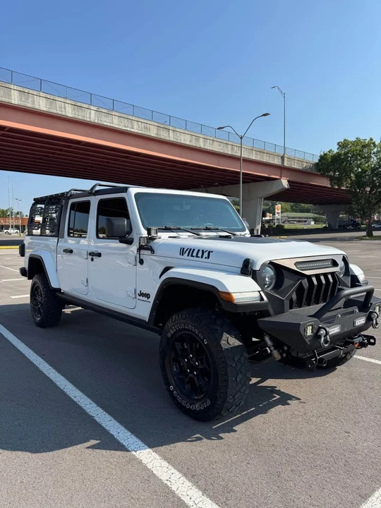 2023 Jeep JT Gladiator - Image 3 of 18