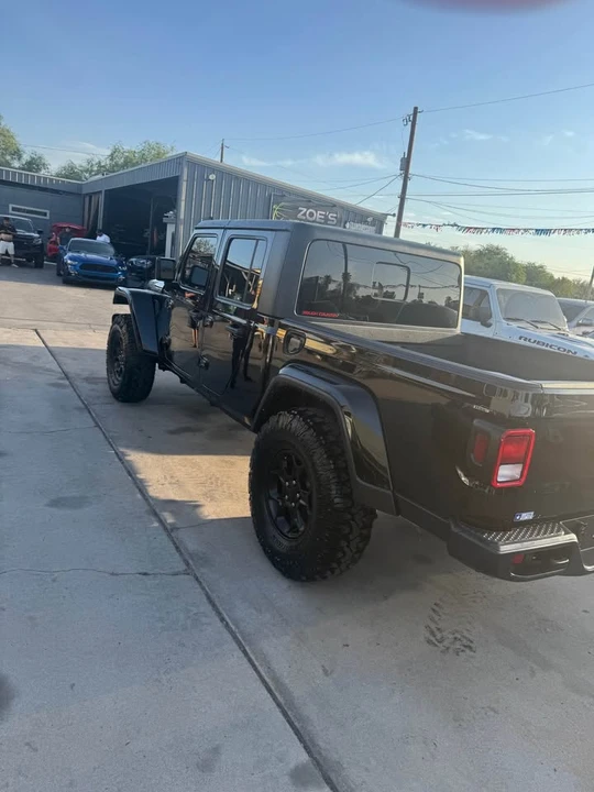 2023 Jeep JT Gladiator - Image 3 of 5