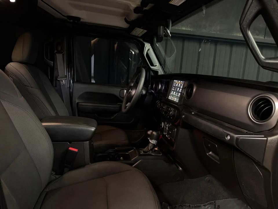 2023 Jeep JT Gladiator - Image 9 of 12