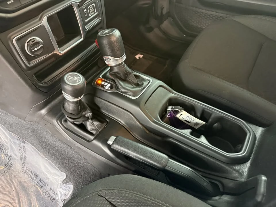 2023 Jeep JT Gladiator - Image 19 of 20