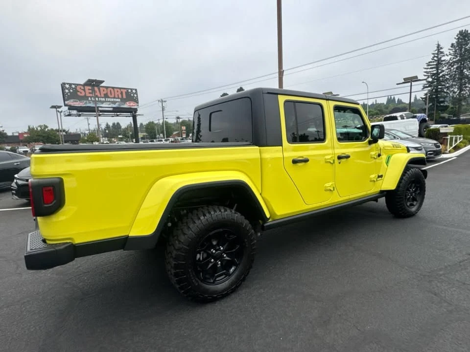 2023 Jeep JT Gladiator - Image 17 of 20