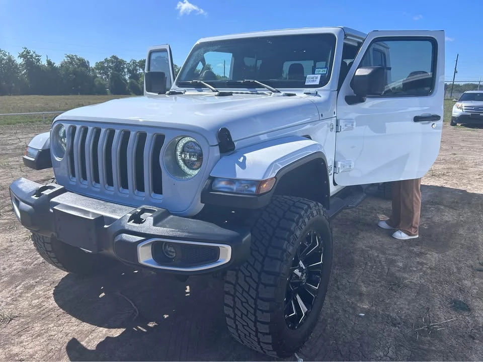 2023 Jeep JT Gladiator - Image 5 of 5