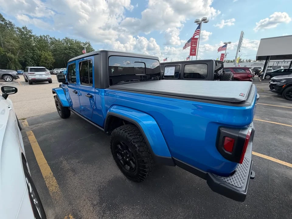 2023 Jeep JT Gladiator - Image 5 of 7