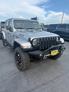 2023 Jeep Gladiator Willys Sport Pickup 4D 5 ft