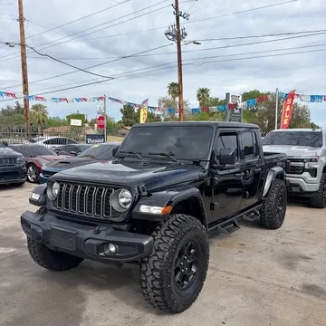 2023 Jeep Gladiator Willys Sport Pickup 4D 5 ft