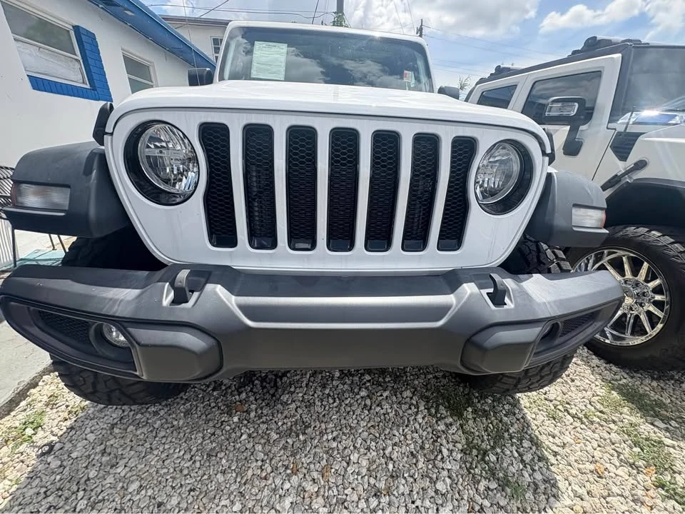2023 Jeep JT Gladiator - Image 7 of 19