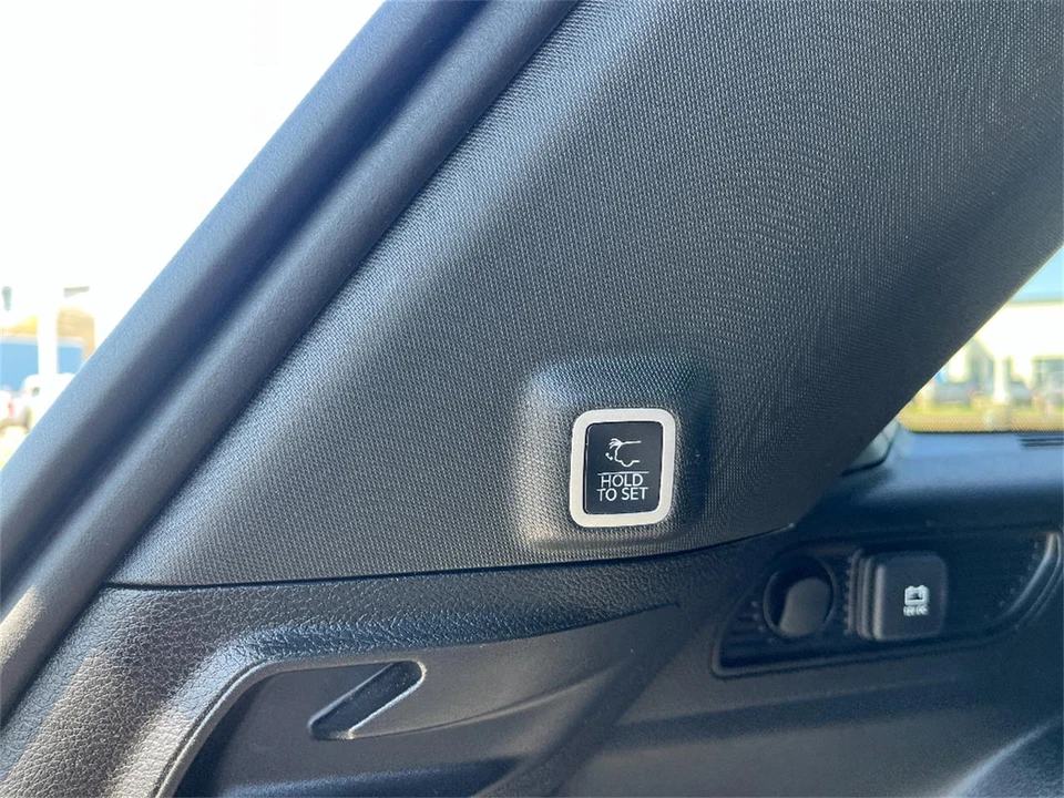 2023 Jeep WL Grand Cherokee - Image 14 of 31