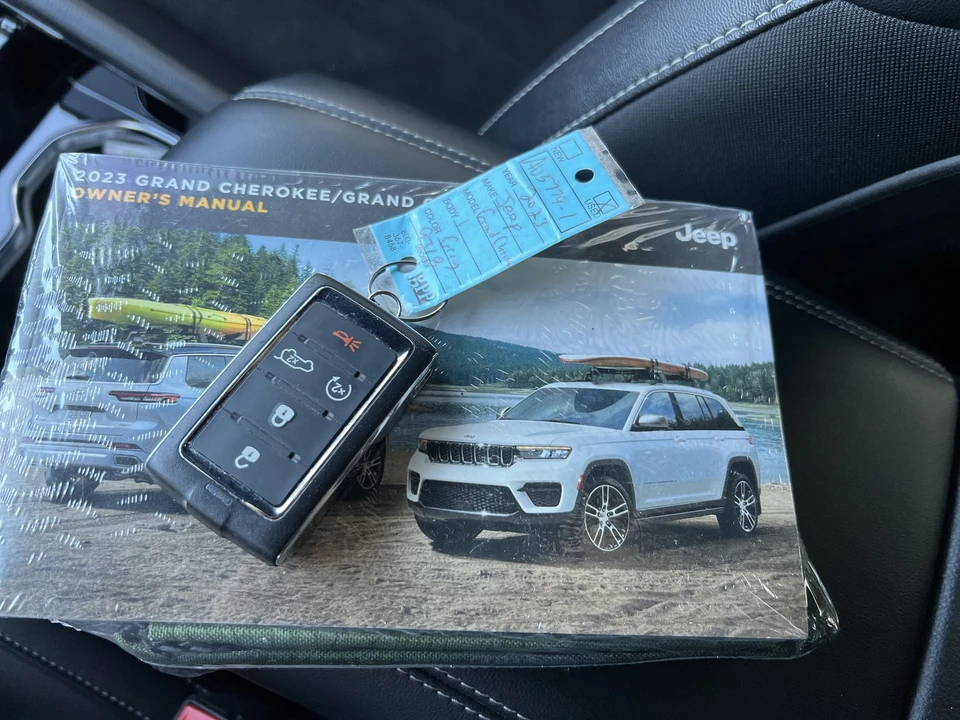 2023 Jeep WL Grand Cherokee - Image 27 of 29