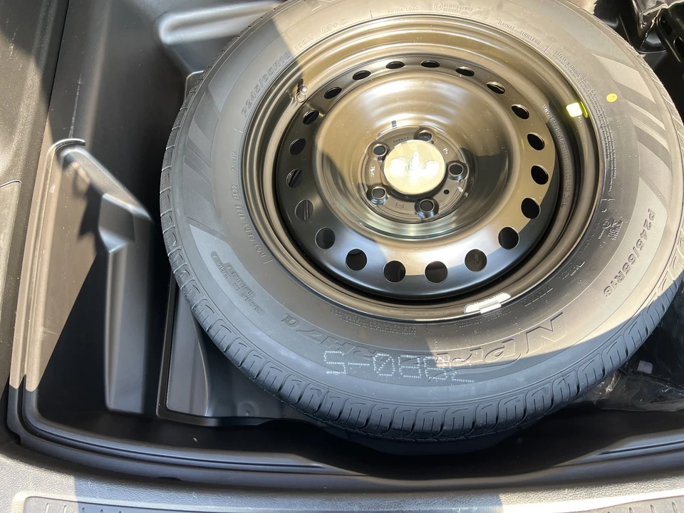 2023 Jeep WL Grand Cherokee - Image 10 of 29