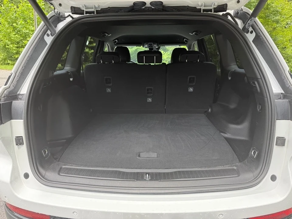 2023 Jeep WL Grand Cherokee - Image 15 of 21