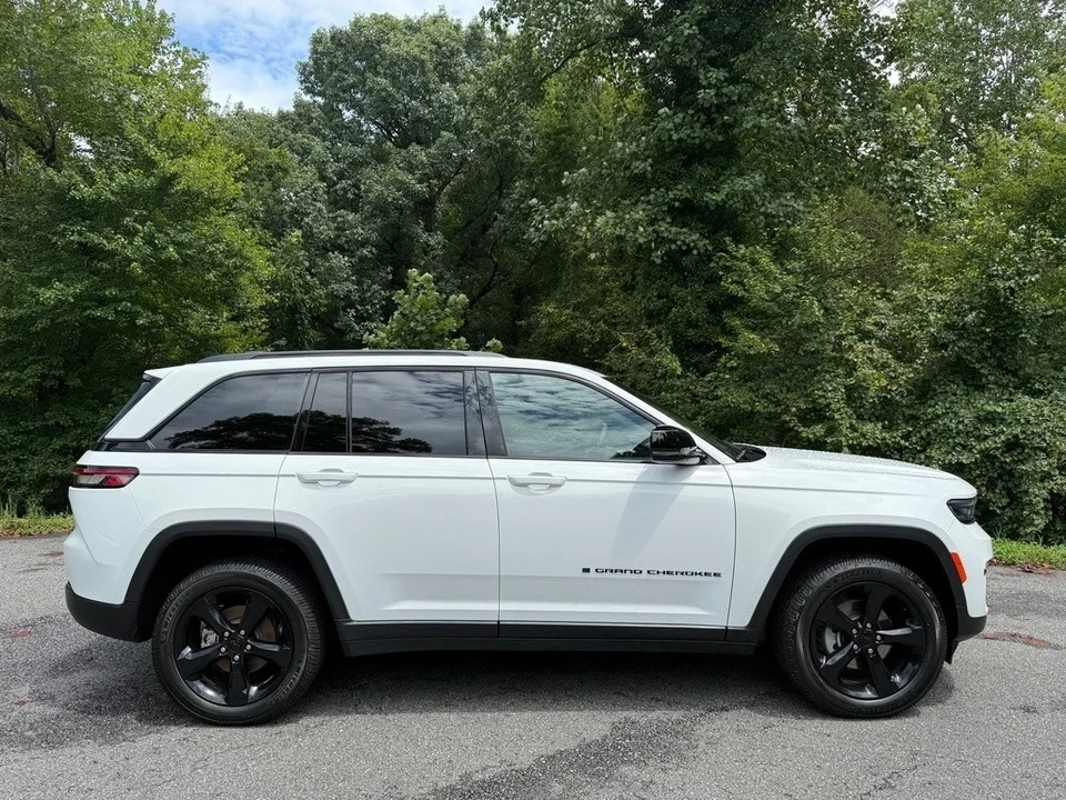 2023 Jeep WL Grand Cherokee - Image 5 of 21