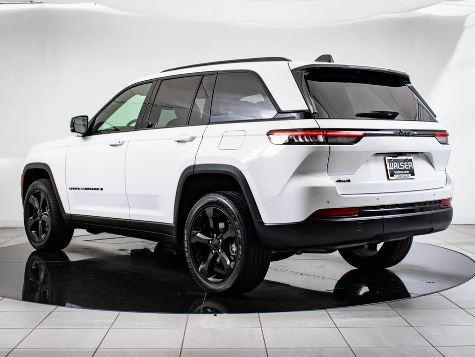 2023 Jeep KL Cherokee - Image 6 of 21